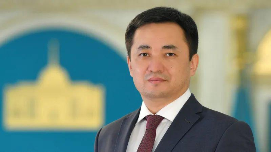 Айбек Дадебай возглавил новую политическую партию