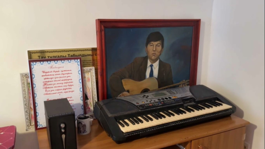 Бард ақын Табылды Досымовтың туғанына 60 жыл