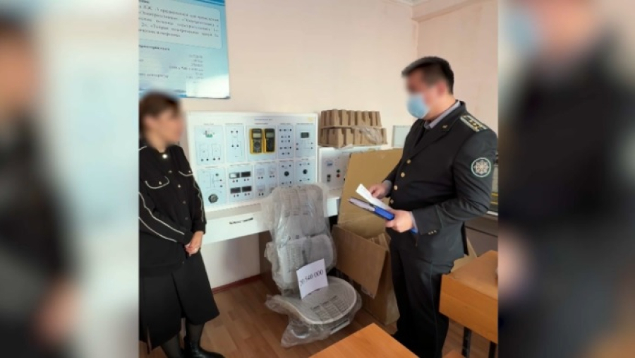 Кресло за ₸20 млн купил вуз на юге Казахстана