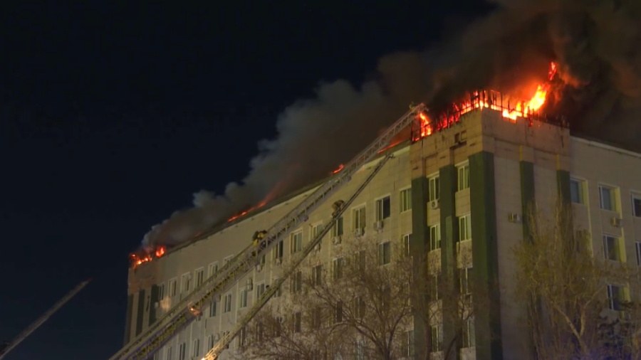 Пожар в акимате Актобе: возбуждено уголовное дело