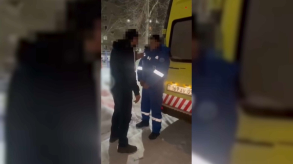 Сенатор призывает усилить защиту сотрудников сферы здравоохранения