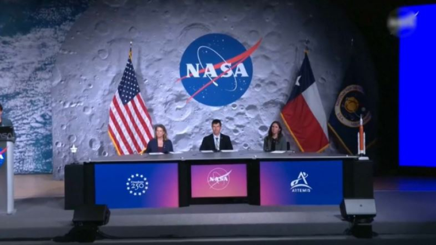 Астронавты NASA готовятся к облёту Луны