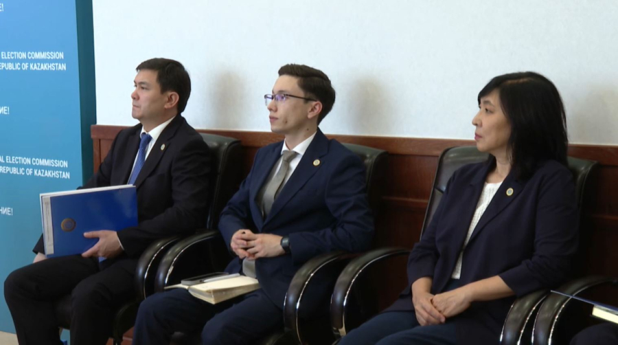 Аккредитация международных наблюдателей продолжается