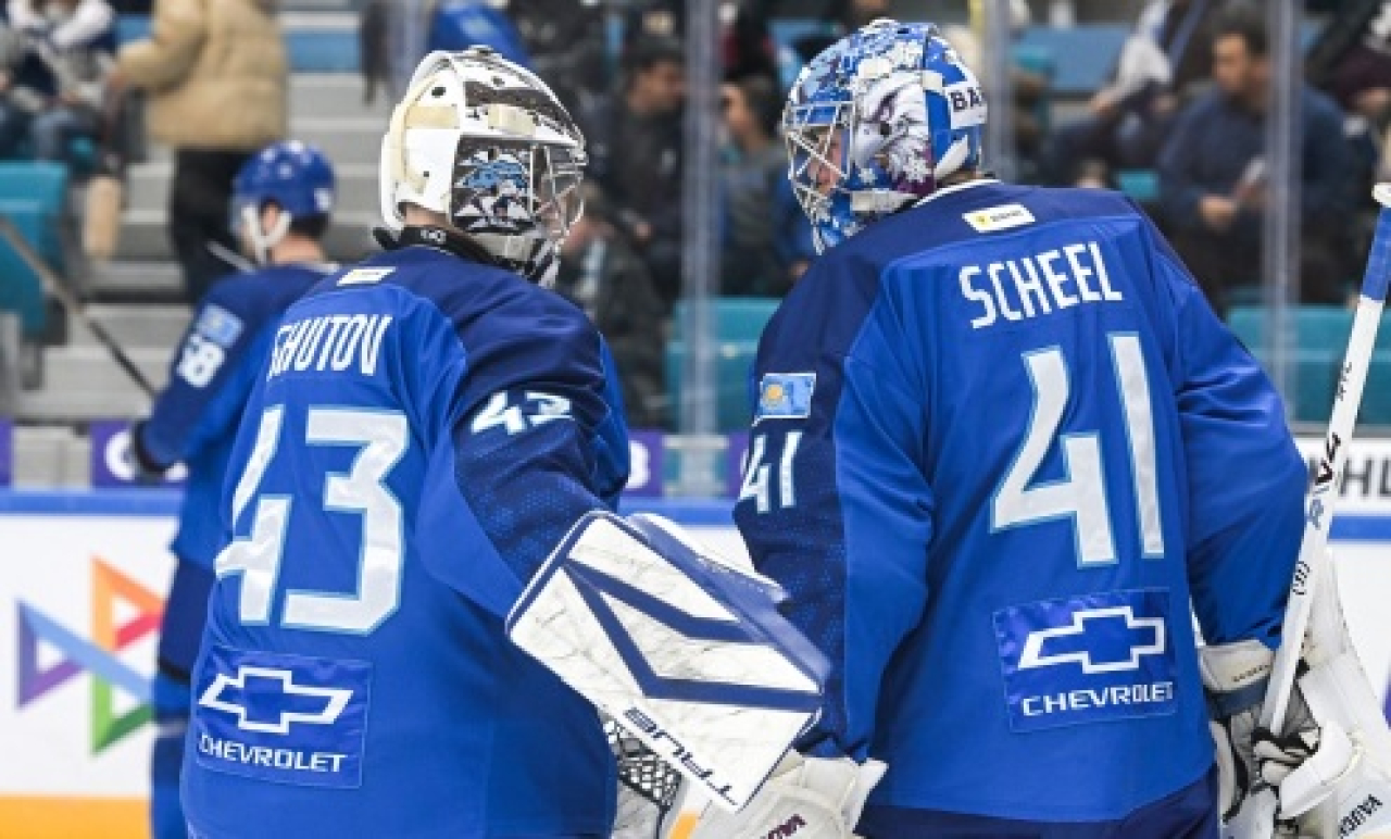 «Барыс» дома проиграл пятый подряд матч КХЛ