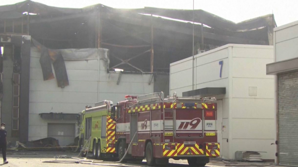 Пожар на заводе в Южной Корее унёс жизни 22 человек