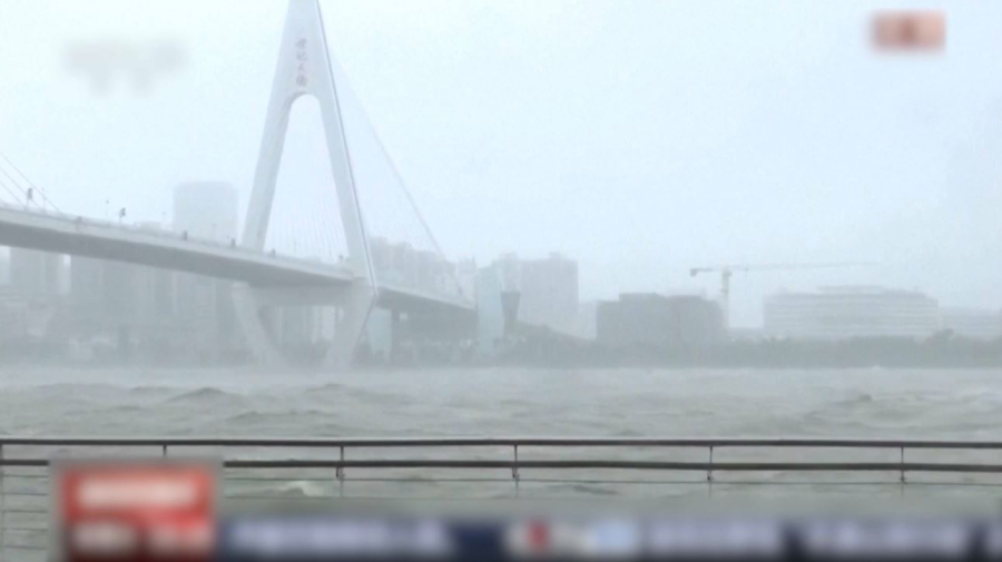 Китай готовится к тайфуну «Матмо»