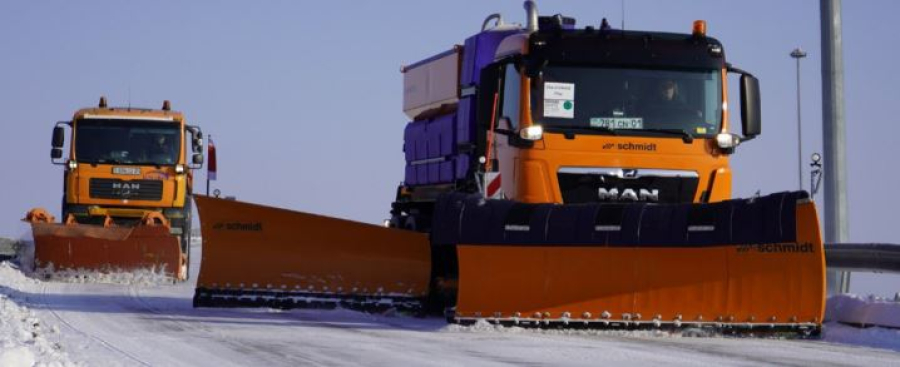 Более 150 ограничений движения введено на дорогах республиканского значения