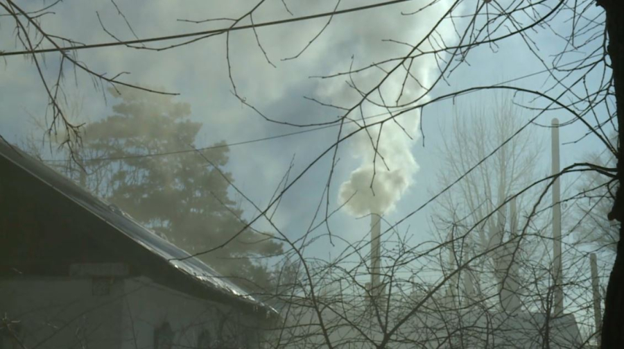 Эксперт: Твёрдое топливо – загрязнитель воздуха