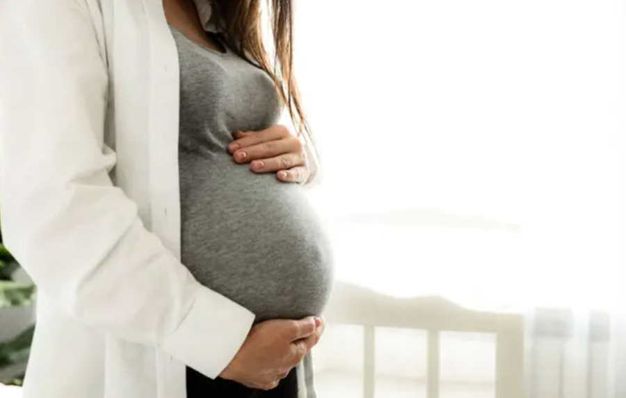 Женские консультации снова начнут работать в Казахстане