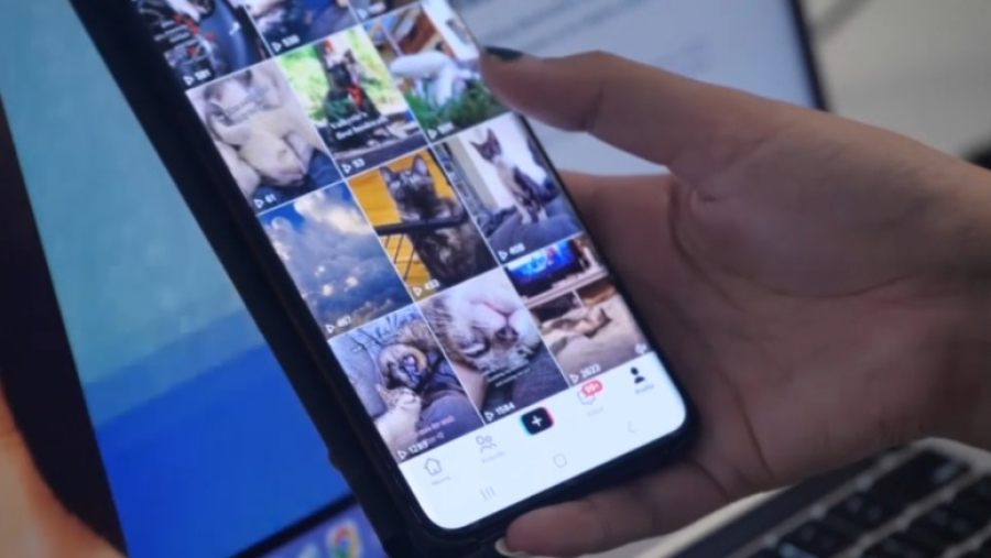 Австралия ограничивает соцсети