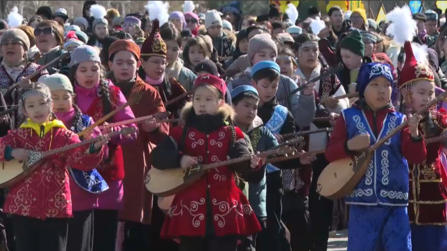 ШҚО-да бес мың адам «Ақбұлақ» әнін бір мезетте орындады