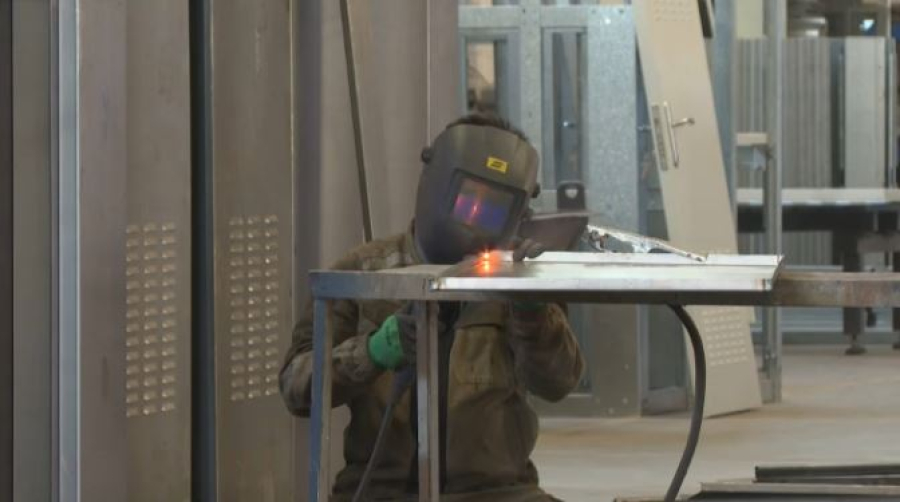 Молодёжь осваивает рабочие профессии