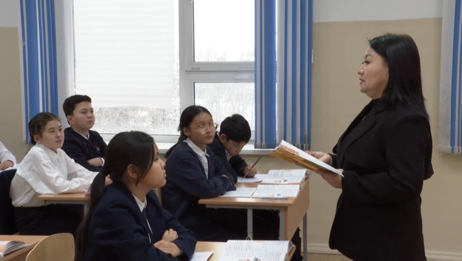 Елде 3000-нан астам мұғалім біліктілігін арттырады