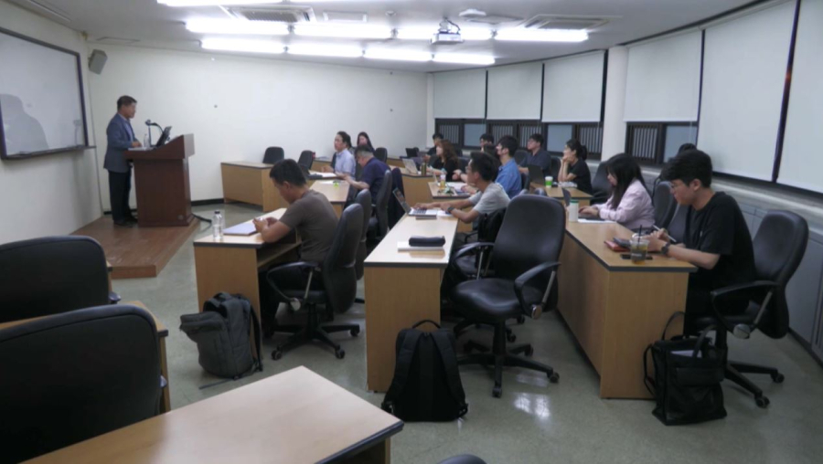 В Корее перевели Послание Президента РК