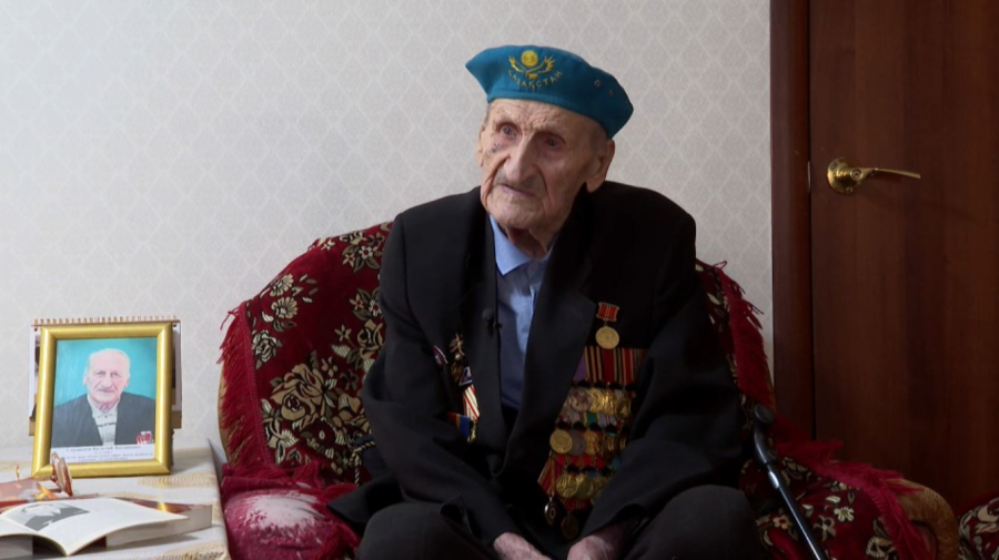 Ветеран Василий Сердюков поделился воспоминаниями о войне