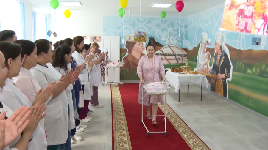 Шаңырақ күні: ақтөбелік нәрестелерге бесік тарту етілді