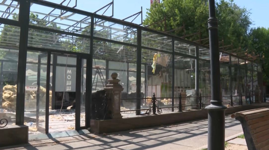 Незаконные постройки сносят в Шымкенте