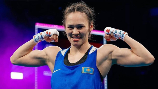 Алуа Балқыбекова бокстан әлем чемпионатында жеңіске жетті