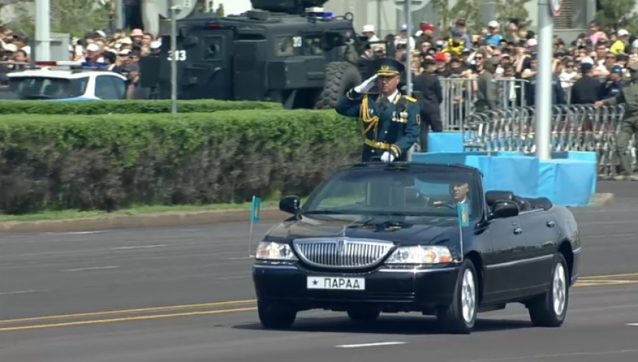 В Астане завершился парад, посвященный 80-летию Победы