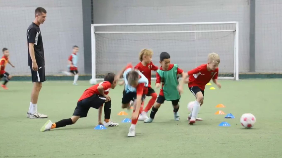 Қарағандыда оқу бағдарламасына футбол сабағы енгізілді