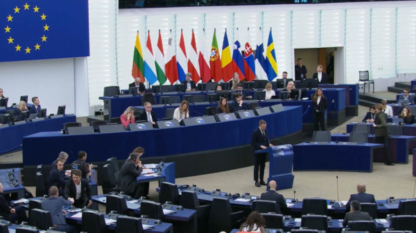 ЕС ответит США на введение пошлин на импорт стали и алюминия