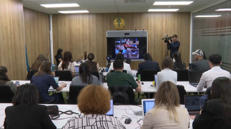 П. Қайрат соты: куәгерлерден жауап алу жалғасып жатыр. LIVE