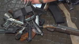 На выкуп оружия у казахстанцев выделено 90 млн тенге