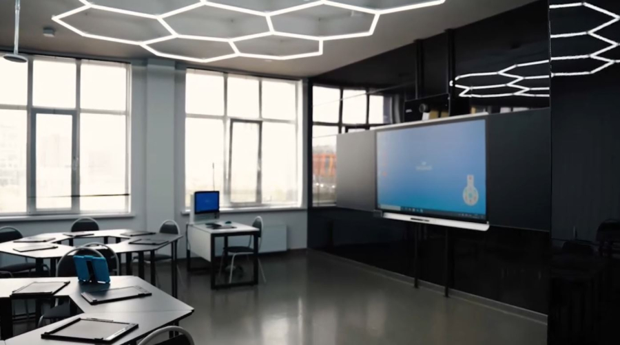 Елордадағы мектепте АІ кабинеті ашылады