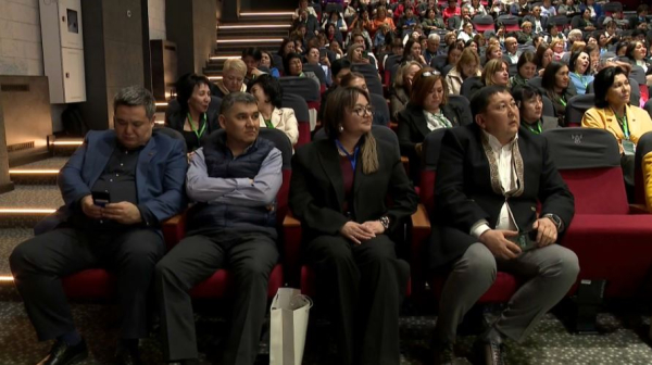 Вопросы эффективного управления учебными заведениями обсудили в Алматы