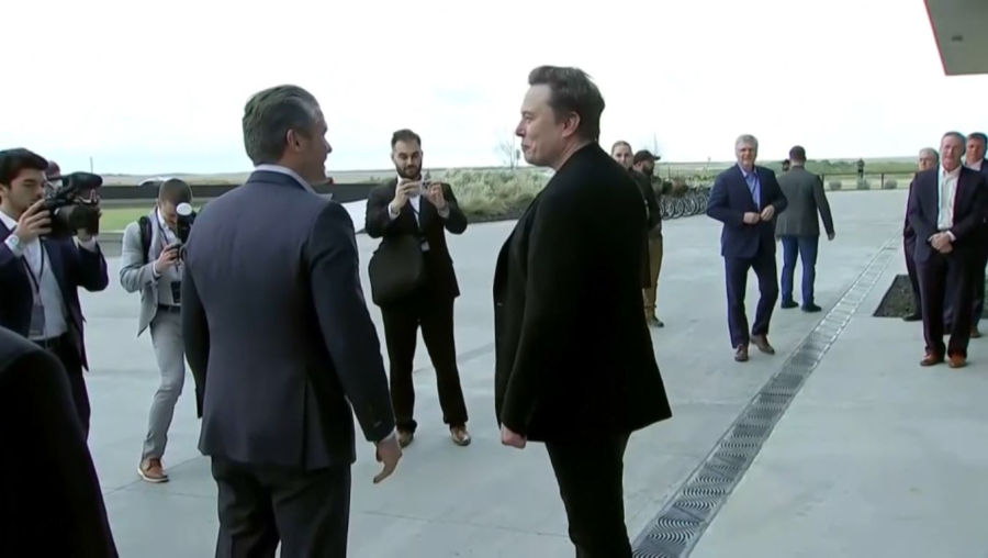 Илон Маск Иранға интернетті тегін беріп жатыр