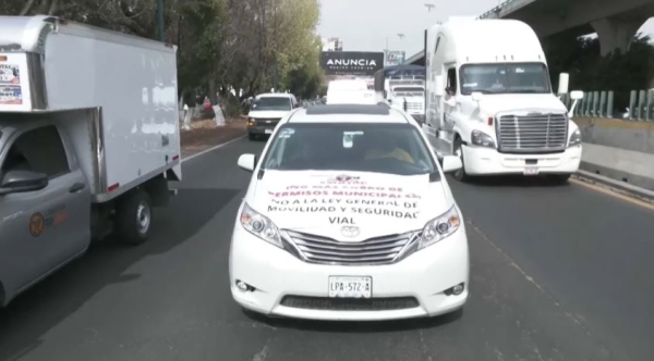 Рост грабежей и вымогательств в Мексике: водители грузовиков вышли на протесты