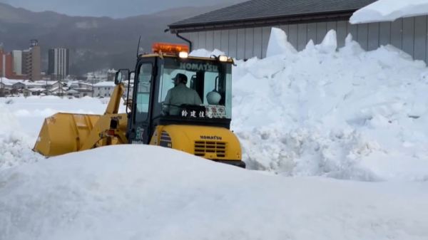 Жапонияның солтүстігі қар құрсауында қалды