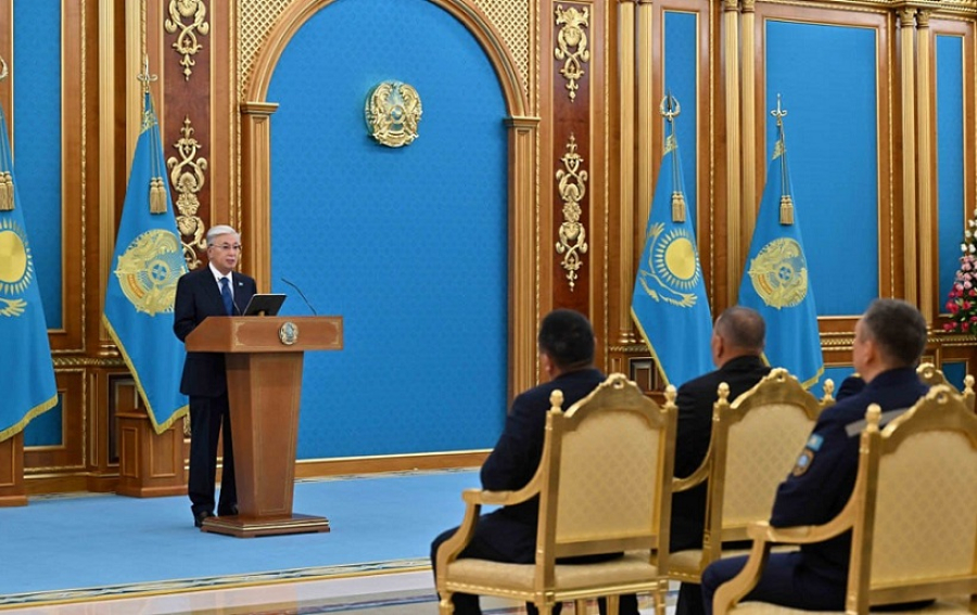 Президент поздравил спасателей с профессиональным праздником