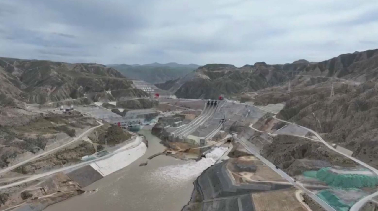 Қытай ең ауқымды ГЭС құрылысын бастады