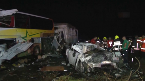 Крупное ДТП в Турции: 10 человек погибли