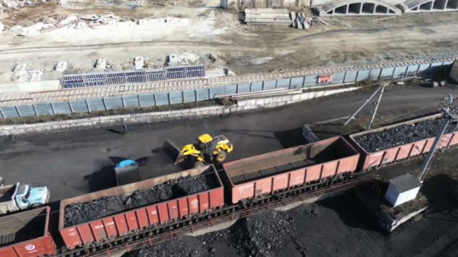 Поставки угля для населения увеличивают в Усть-Каменогорске