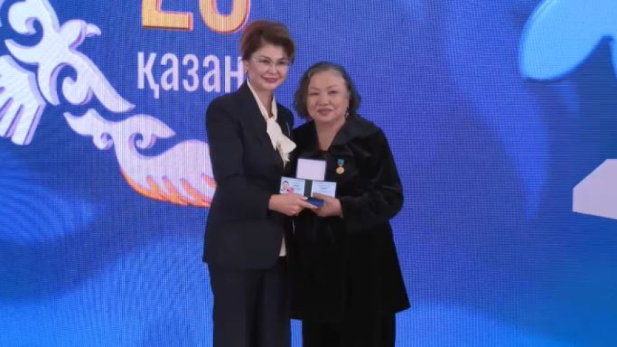 Балаева отметила вклад представителей культуры и искусства