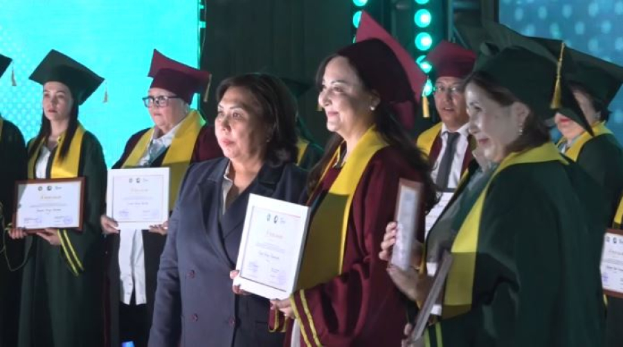 Проект по переподготовке педагогических кадров завершился в Атырау