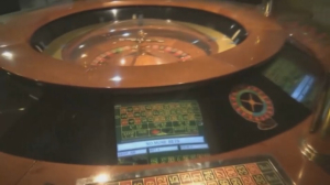 Должникам могут запретить играть в азартные игры