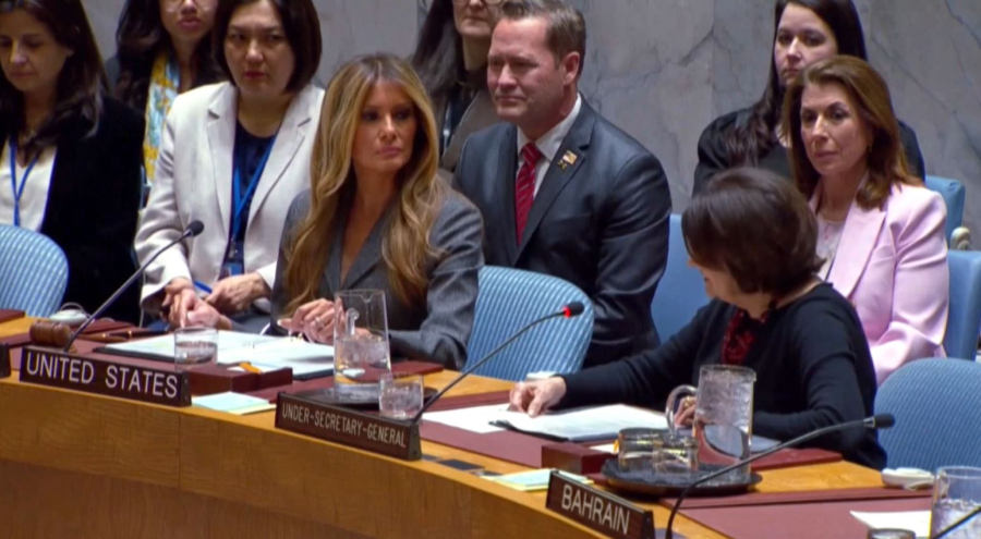 Мелания Трамп БҰҰ Қауіпсіздік кеңесінің отырысын өткізді