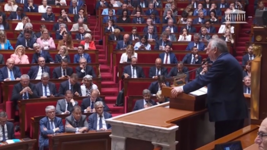 Франсуа Байру продержался на посту премьера всего 9 месяцев