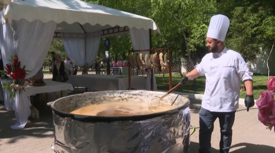 Фестиваль «Бірлік дастарханы» состоялся в Шымкенте