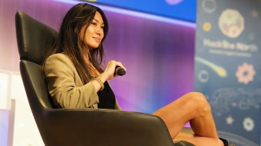 Самой молодой женщиной-миллиардером стала соосновательница ИИ-стартапа из США