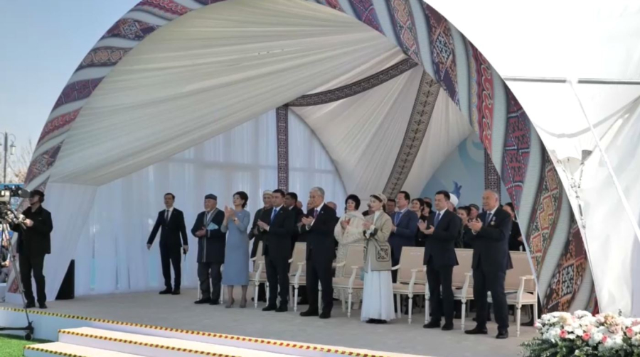 Президент Ұлыстың ұлы күніне арналған концертті тамашалады