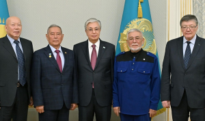 Токаев принял ветеранов геологической отрасли Казахстана
