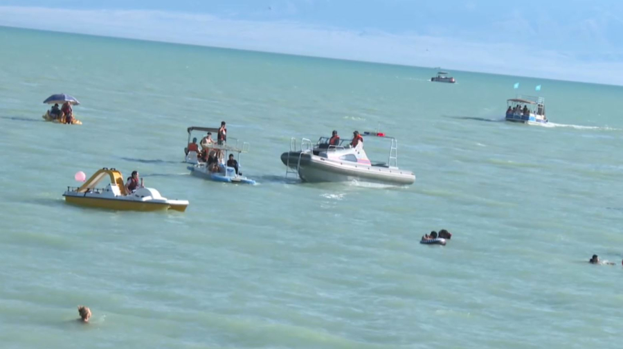 Туристическую зону обновят на побережье озера Алаколь