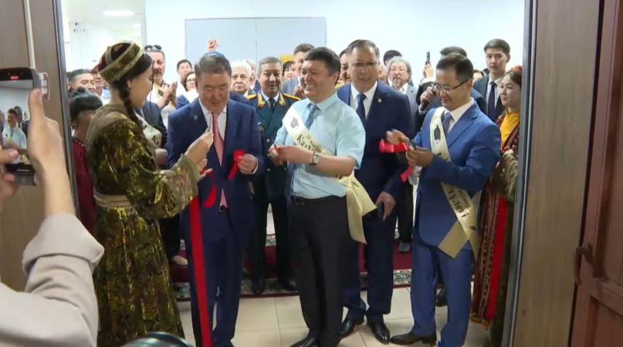 Встреча выпускников прошла в КазНУ имени аль-Фараби