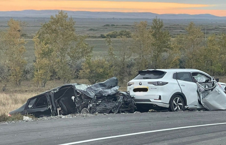 Трагическая ночь на дорогах: в авариях погибли 15 человек