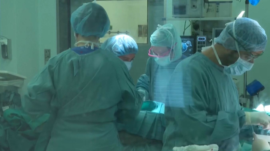 Эксперты просят ВОЗ усилить защиту медиков