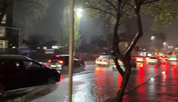 Алматыда дауылды ескерту жарияланды